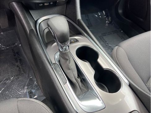 Used 2022 Chevrolet Malibu LS w/ Driver Confidence Package II image 11