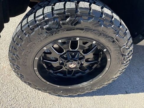 Used 2015 Chevrolet Silverado 1500 LT w/ LT Convenience Package image 3