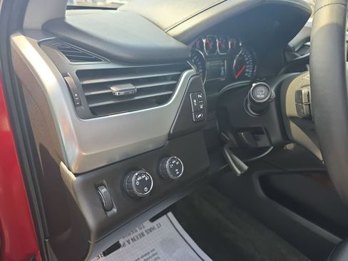 Used 2015 Chevrolet Tahoe LT image 21