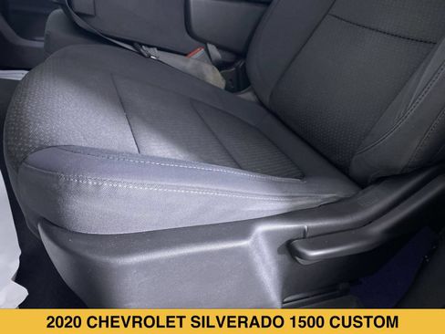 Certified 2020 Chevrolet Silverado 1500 Custom w/ Custom Value Package AWD/4WD image 8