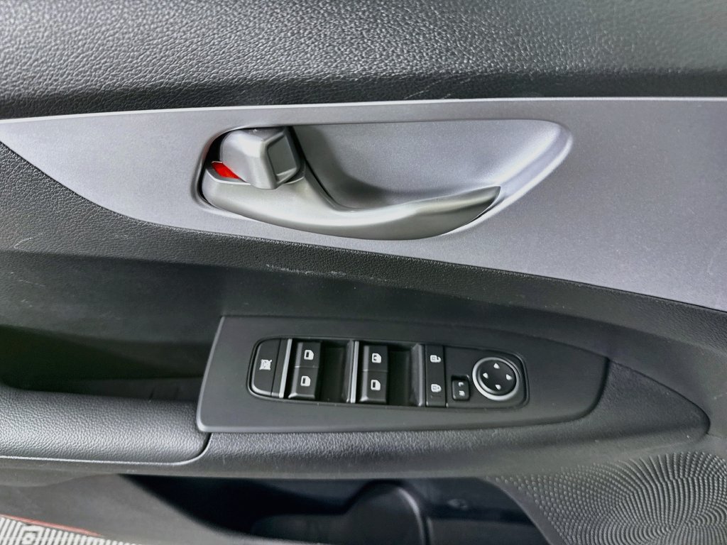 Used 2024 Kia Forte LXS w/ LXS Technology Package FWD image 22