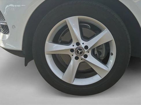 Used 2018 Mercedes-Benz GLE 350 image 9