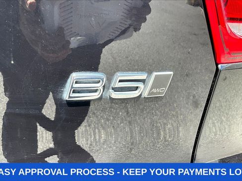 Used 2024 Volvo XC40 B5 Plus AWD/4WD image 30