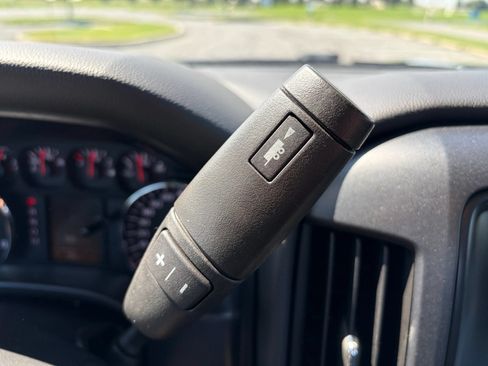 Used 2015 Chevrolet Silverado 1500 W/T RWD image 26