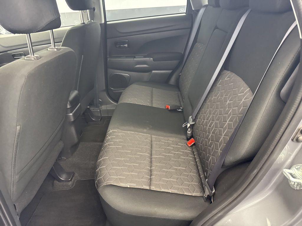 Used 2024 Mitsubishi Outlander Sport AWD image 14