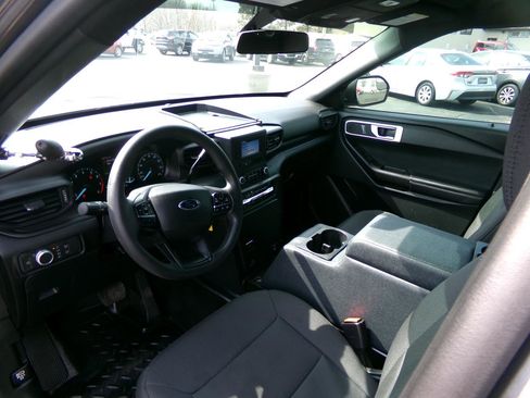 Used 2021 Ford Explorer 4WD Police Interceptor image 13