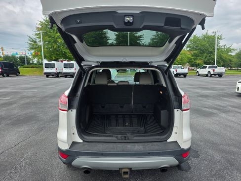Used 2016 Ford Escape Titanium AWD/4WD image 9