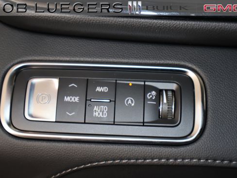 New 2026 Buick Enclave Preferred w/ Power Package AWD/4WD image 26