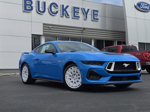 New 2026 Ford Mustang GT Premium w/ GT Performance Package RWD image 2