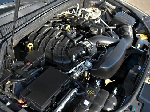 Used 2024 Dodge Durango GT image 51