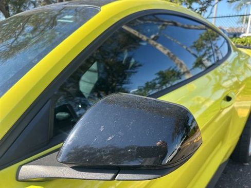 Used 2021 Ford Mustang GT Premium w/ Equipment Group 401A image 11