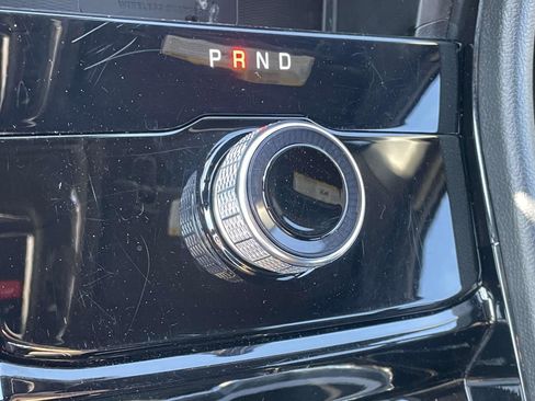 Used 2023 Jeep Grand Cherokee Altitude image 8