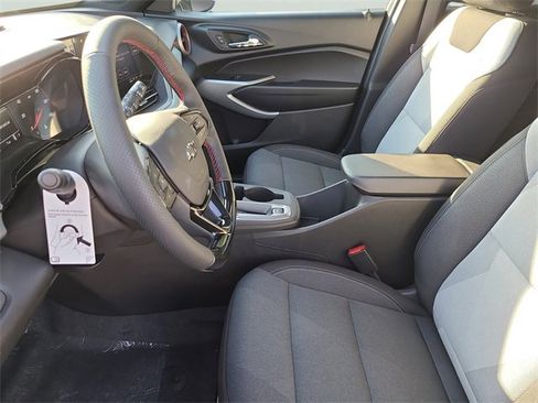 New 2026 Chevrolet Trax RS image 17