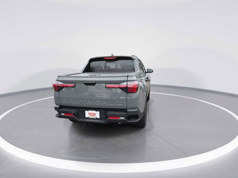 Used 2023 Hyundai Santa Cruz SEL w/ Activity Package image 7