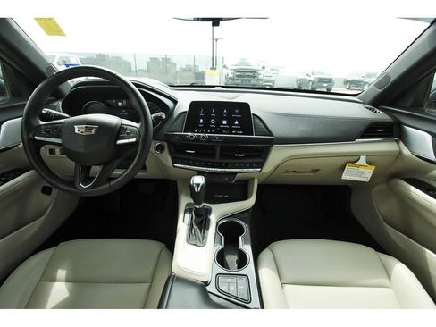 Used 2022 Cadillac CT4 Luxury w/ Sun And Sound Package image 9