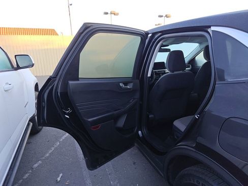 Certified 2021 Ford Escape SE image 15