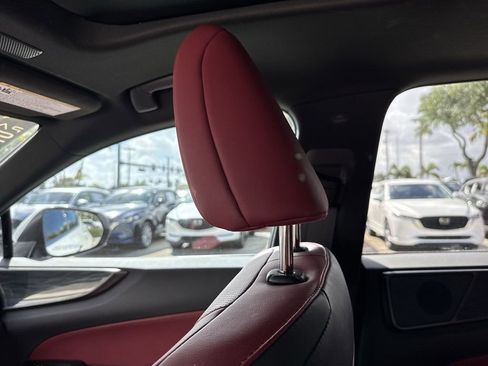 Used 2024 Lexus NX 250 FWD image 16