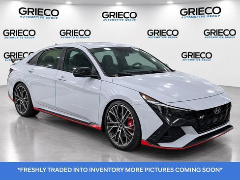 Used 2022 Hyundai Elantra N FWD image 1
