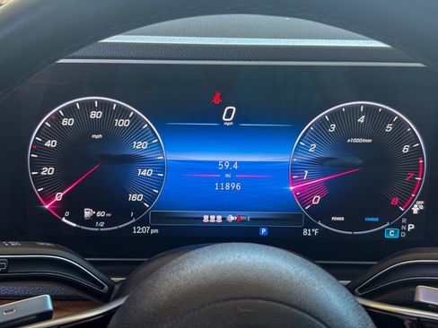 Used 2025 Mercedes-Benz GLE 350 4MATIC image 8