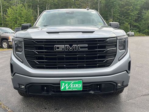 Used 2023 GMC Sierra 1500 Elevation AWD/4WD image 8