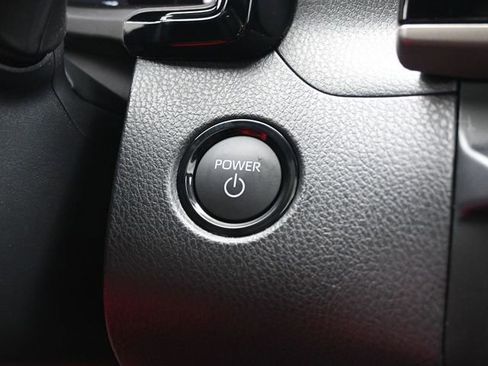 New 2026 Toyota Camry SE image 3