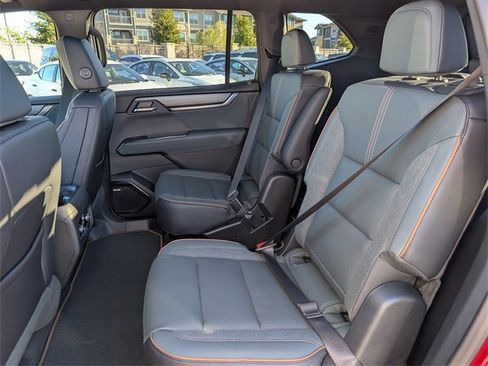 New 2026 GMC Acadia AT4 w/ Luxury Package image 20