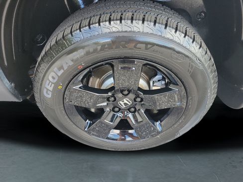 Certified 2024 Honda Ridgeline Black Edition image 9