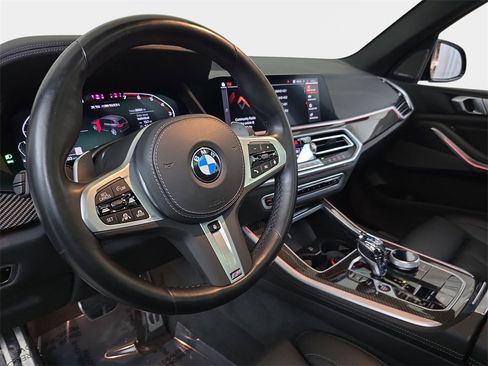 Used 2023 BMW X5 M50i w/ Executive Package image 19