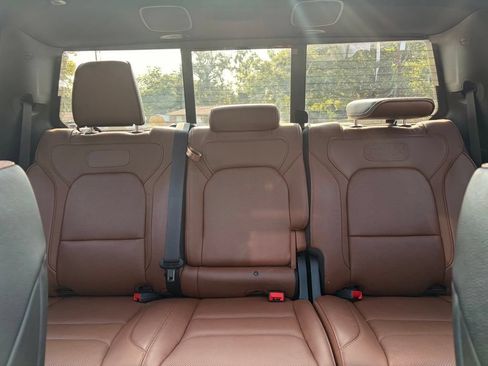 Used 2020 RAM 1500 Limited RWD image 15