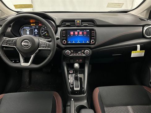 New 2025 Nissan Versa SR w/ Trunk Package image 15