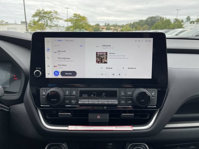 New 2026 Toyota Grand Highlander XLE FWD image 17