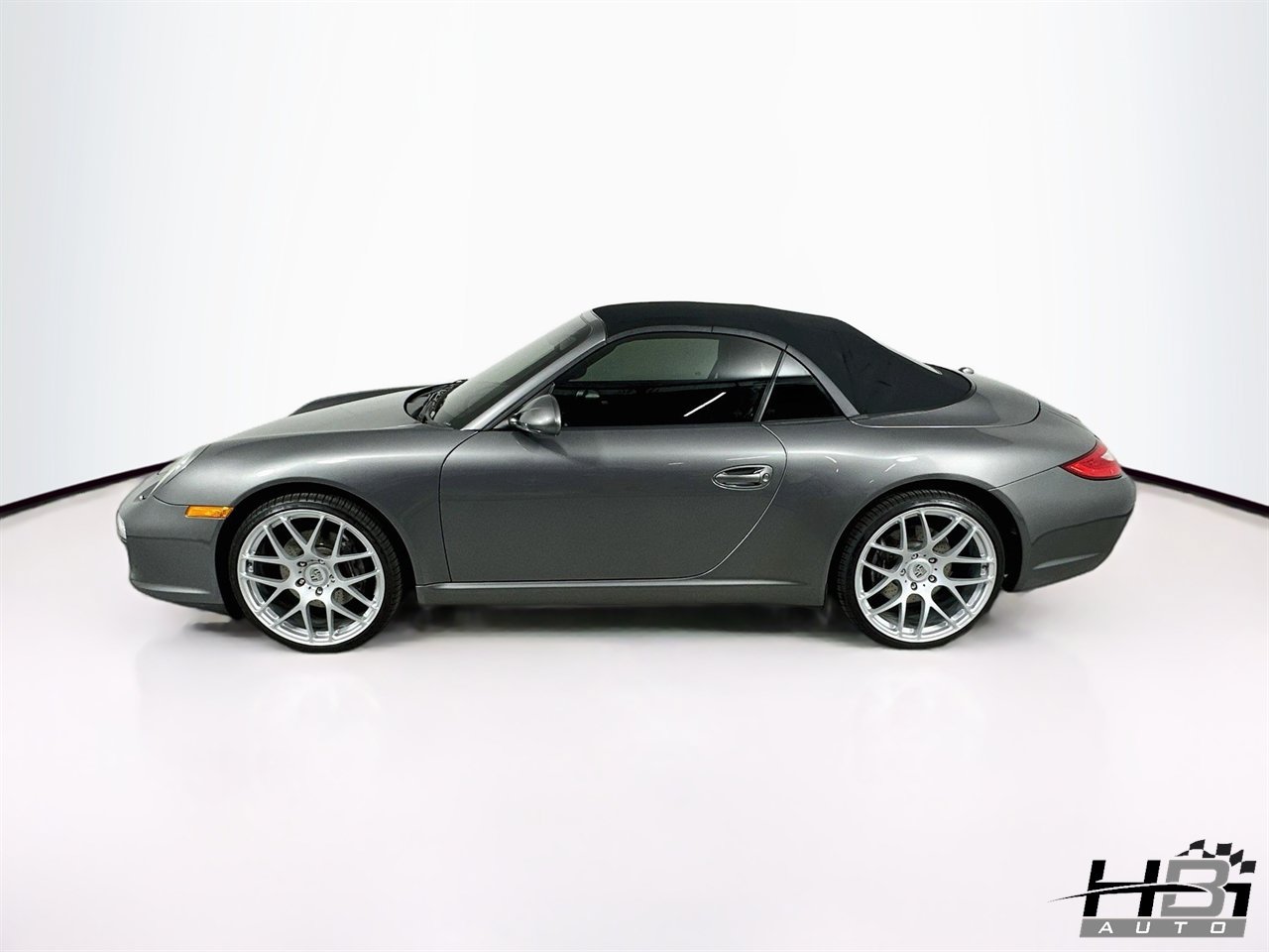 Used 2011 Porsche 911 Carrera RWD image 8
