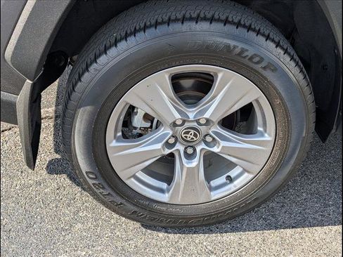 Used 2024 Toyota RAV4 XLE image 23