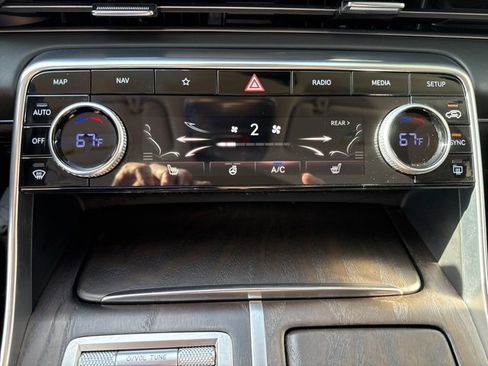 Used 2024 Genesis GV80 2.5T image 21