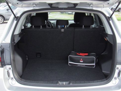 Used 2024 Mitsubishi Outlander Sport LE image 6