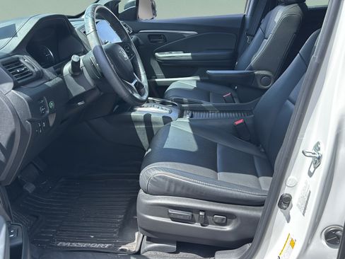 Certified 2023 Honda Passport EX-L image 10