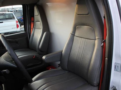 Used 2024 Chevrolet Express 3500 w/ Power Convenience Package image 14