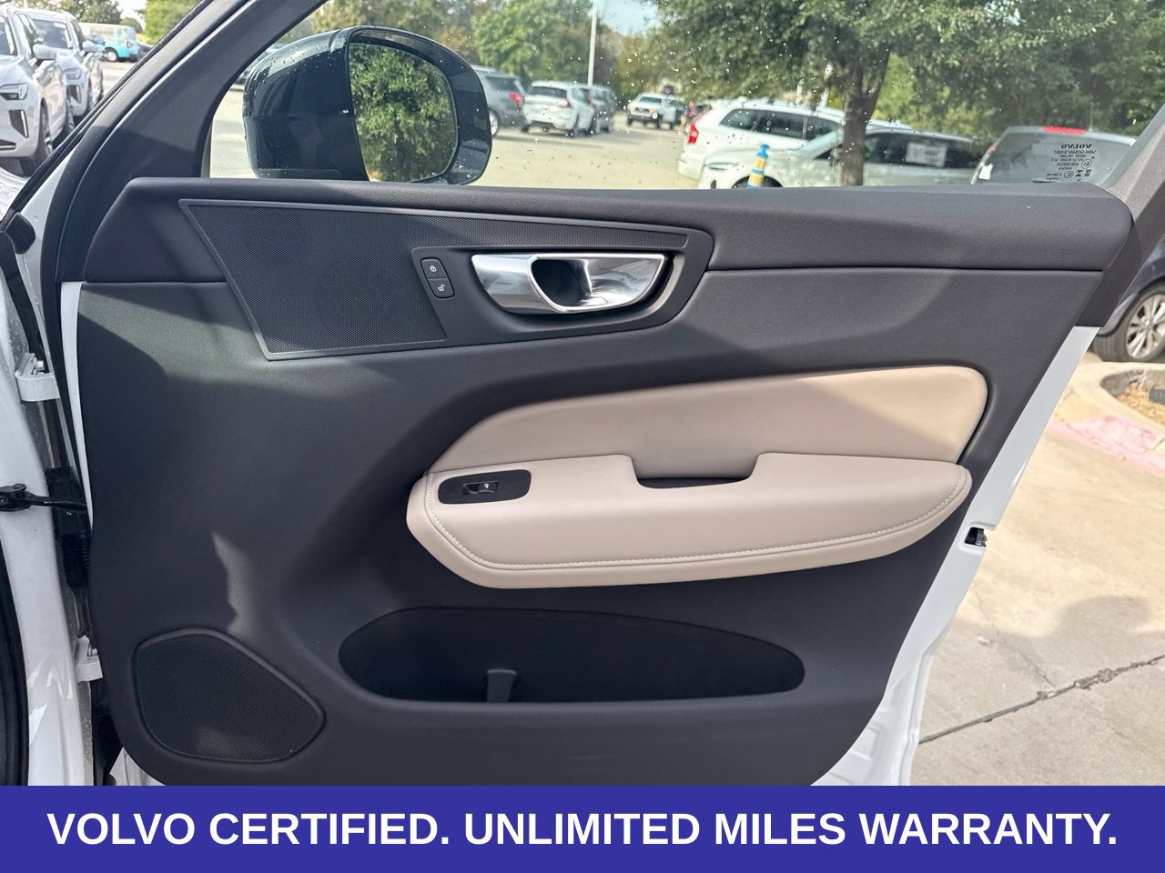 Certified 2026 Volvo XC60 B5 Plus AWD/4WD image 16