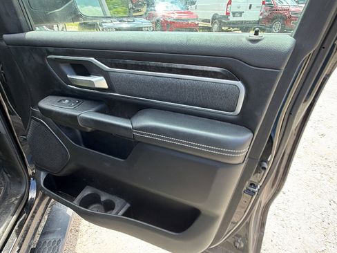 Used 2019 RAM 1500 Big Horn AWD/4WD image 18