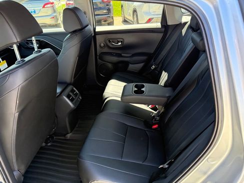 Used 2025 Acura ADX AWD image 16