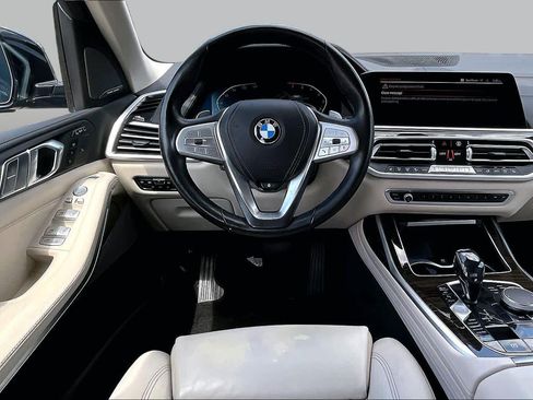 Used 2020 BMW X7 xDrive40i w/ Premium Package AWD/4WD image 6