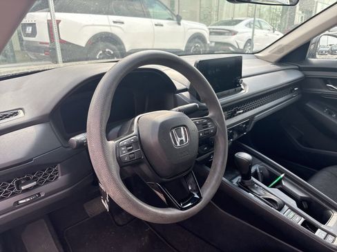 Used 2024 Honda Accord EX image 23