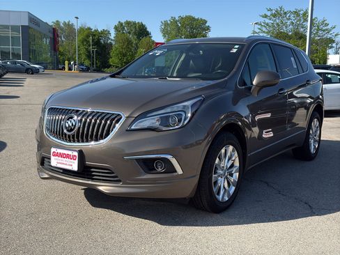 Used 2018 Buick Envision Essence w/ LPO, Cargo Package FWD image 2