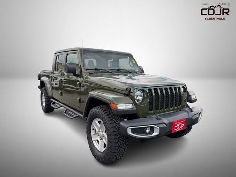 Used 2022 Jeep Gladiator Sport AWD/4WD image 1