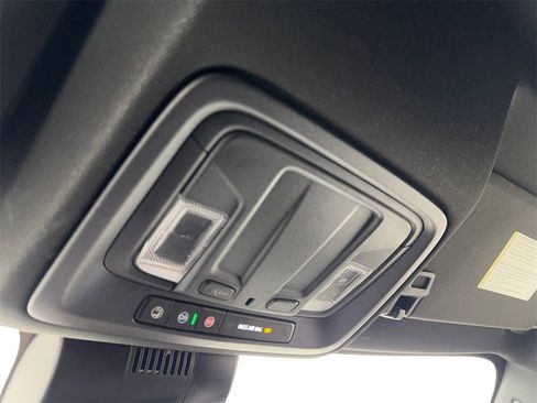 Used 2025 GMC Sierra 1500 AT4 image 76