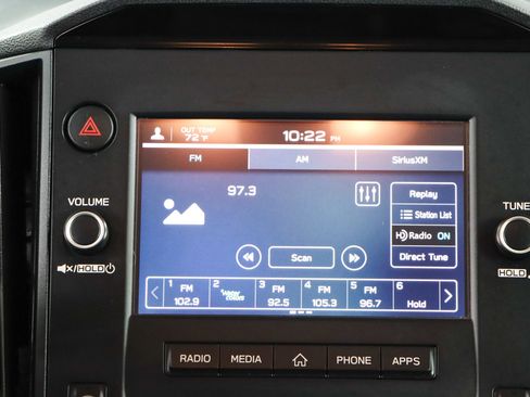 Used 2024 Subaru Crosstrek 2.0i AWD/4WD image 19