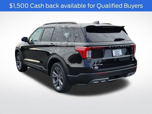 New 2026 Ford Explorer Active w/ Active Comfort Package image 6