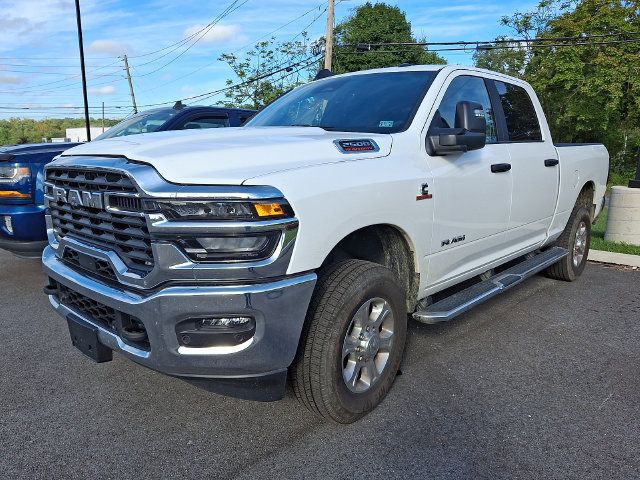 Used 2025 RAM 2500 Big Horn AWD/4WD image 3