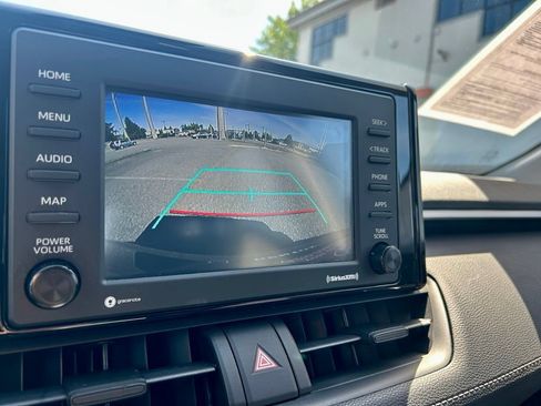 Certified 2021 Toyota RAV4 XLE AWD/4WD image 23