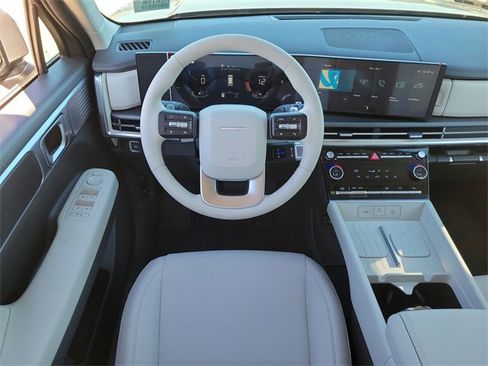 New 2026 Hyundai Santa Fe SE image 7